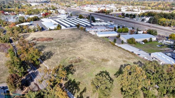 Cedars Road Industrial Parcels: 5625-5751 Cedars Road, Redding, CA 96001